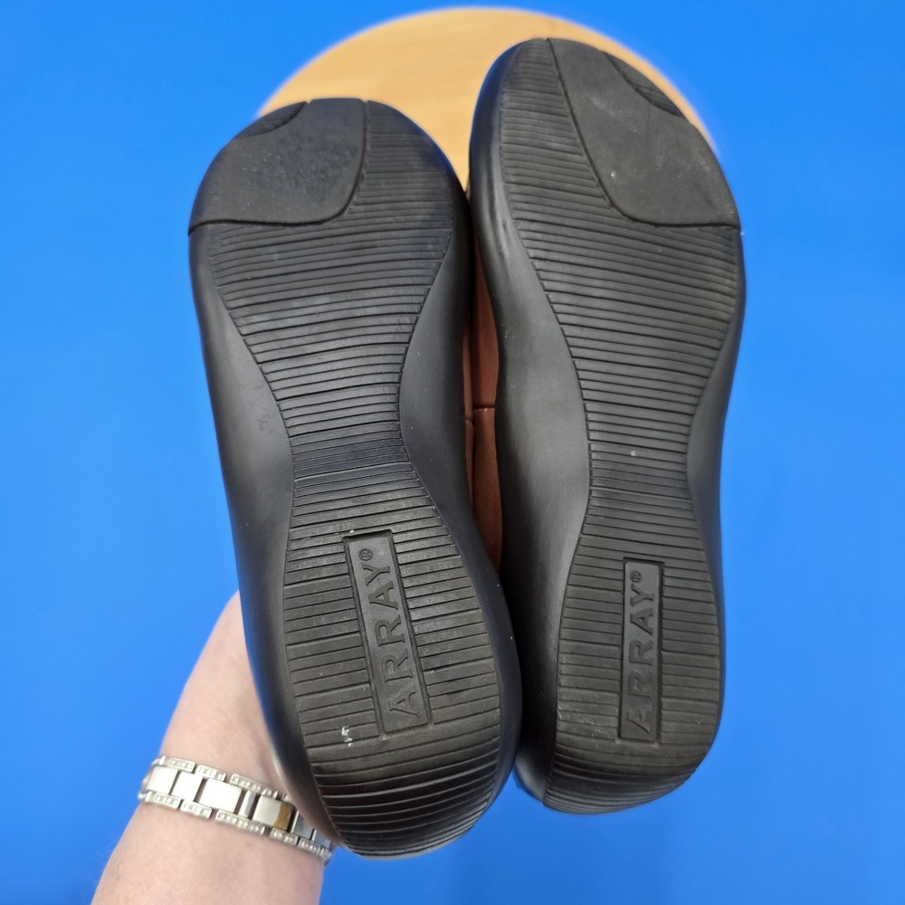 Array Brown Leather Comfort Loafers Shoes Business Casual Women's 6.5N Narrow - Picture 8 of 9
